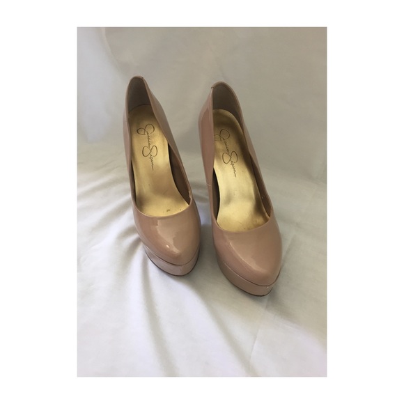 Nude Platform Pumps - Picture 2 of 6