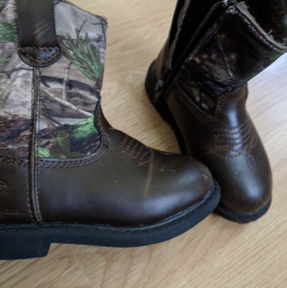 Toddler camo boots Real Tree