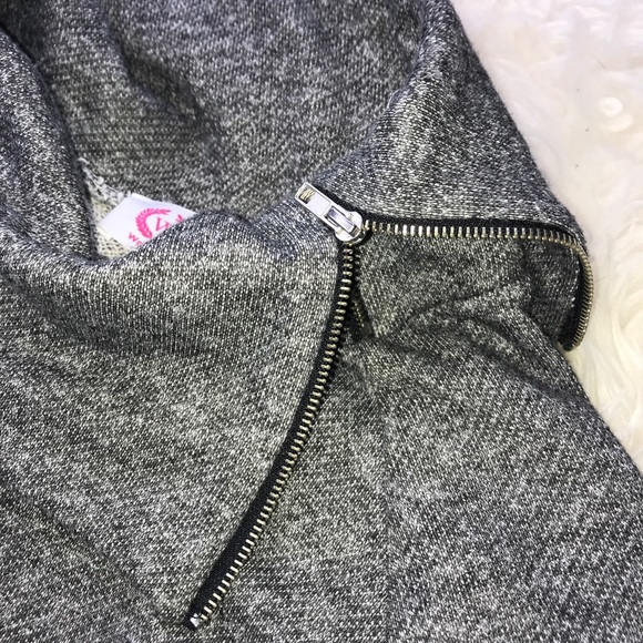 Grey Pull-Over Sweater with Zipper! - Picture 4 of 7