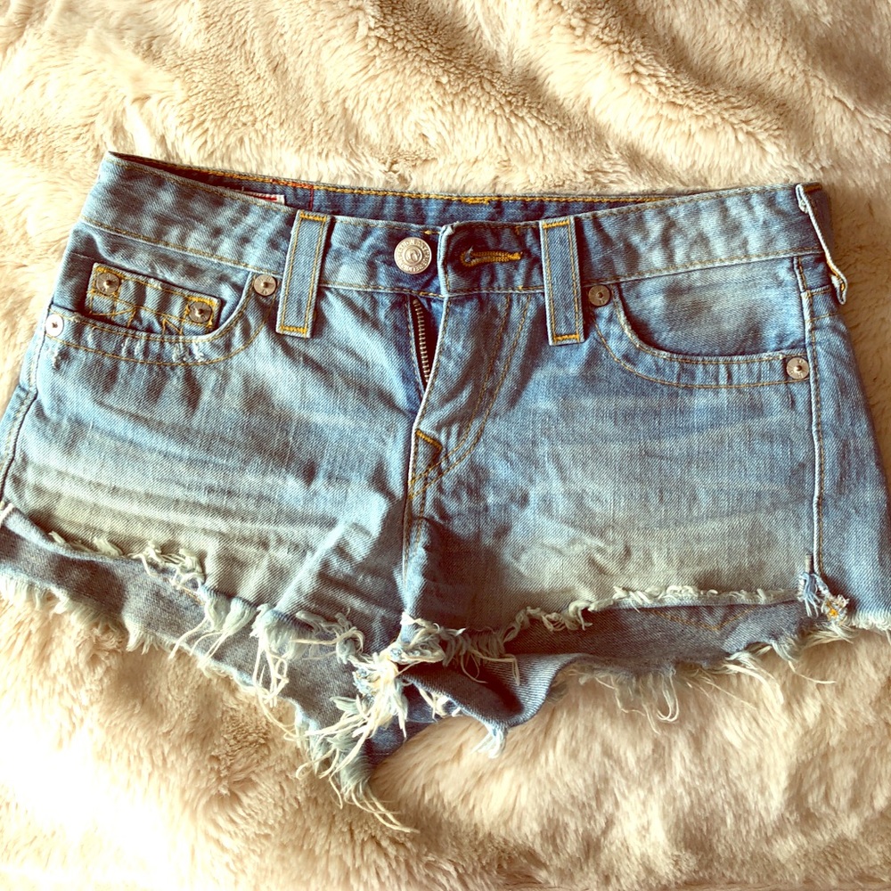 Distressed jean shorts