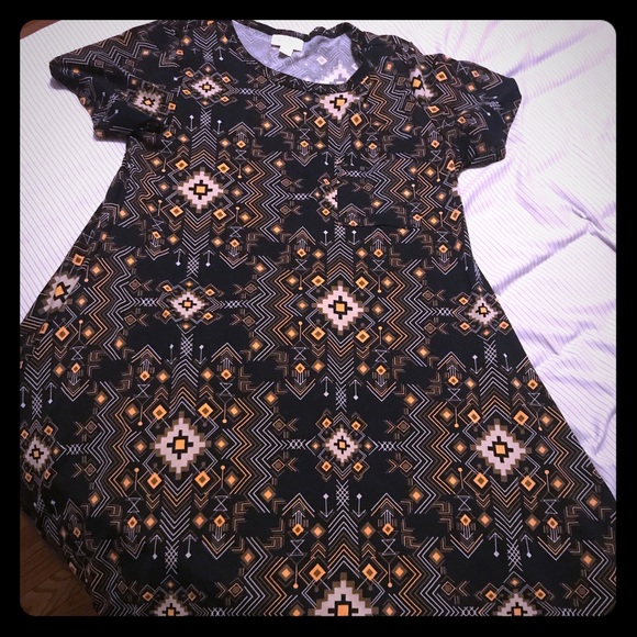 LuLaRoe Carly - Picture 1 of 1