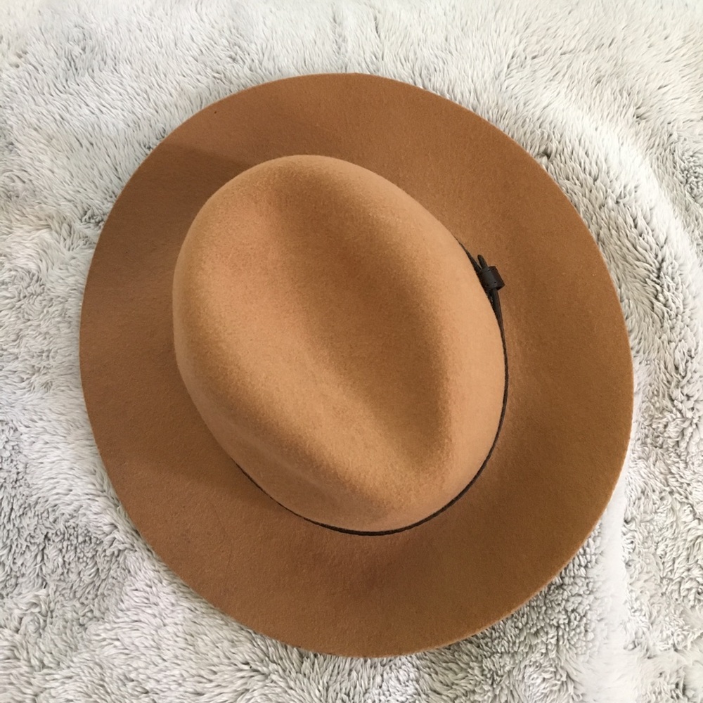 Wide Brimmed Felt Fedora