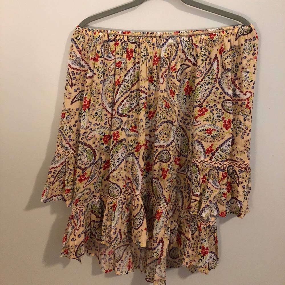 Fever Printed Ruffle Hem Blouse