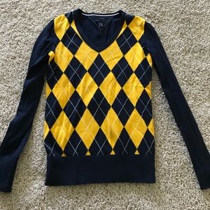 diamond design sweater