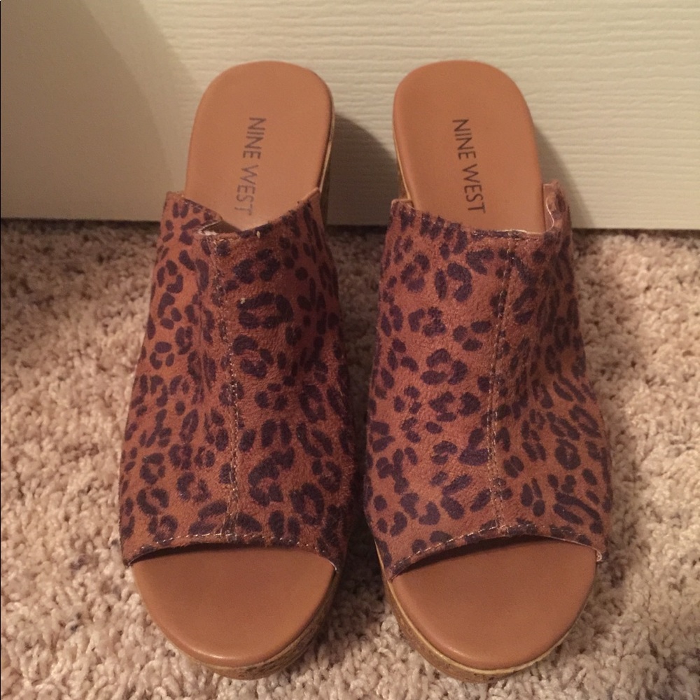 SOLD- Nine West Wedges