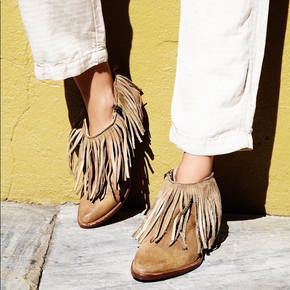Free People Shoes - LAST ONE ! Free People Wildfire Fringe Boot