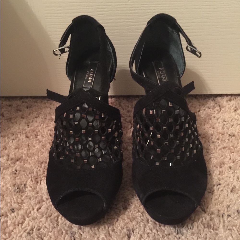 SOLD - Alfani Black Heels