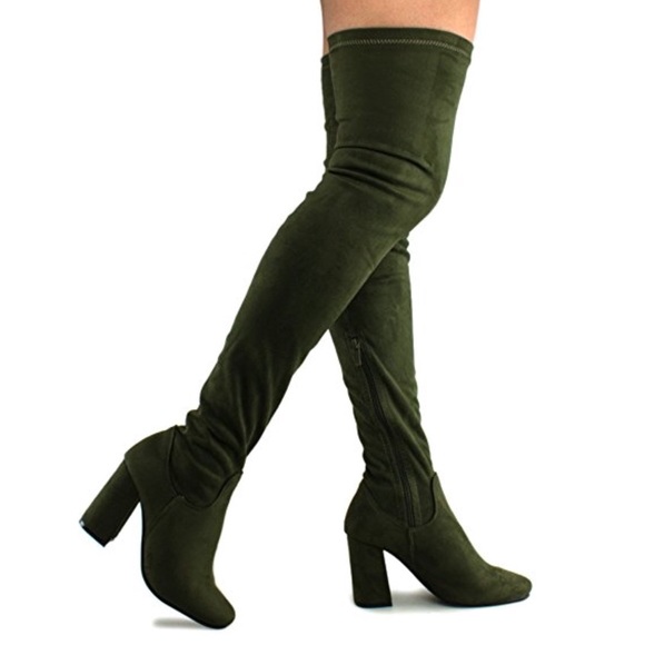 Sexy thigh thigh boots! - Picture 6 of 6