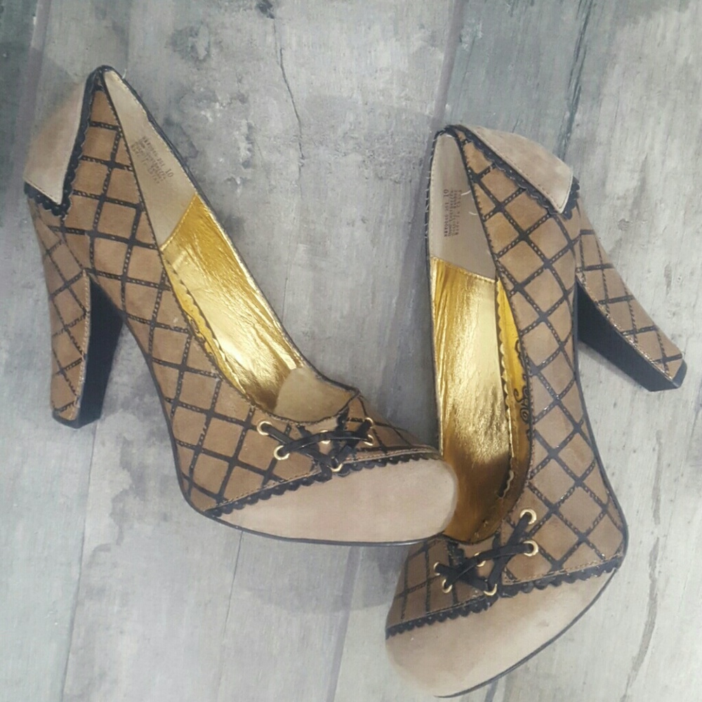 Naughty Monkey Brown heels size 10
