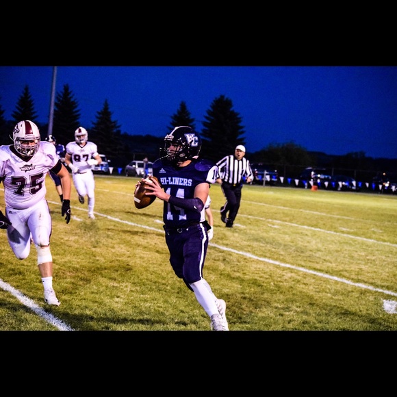 Meet your Posher, Tate - Picture 1 of 1