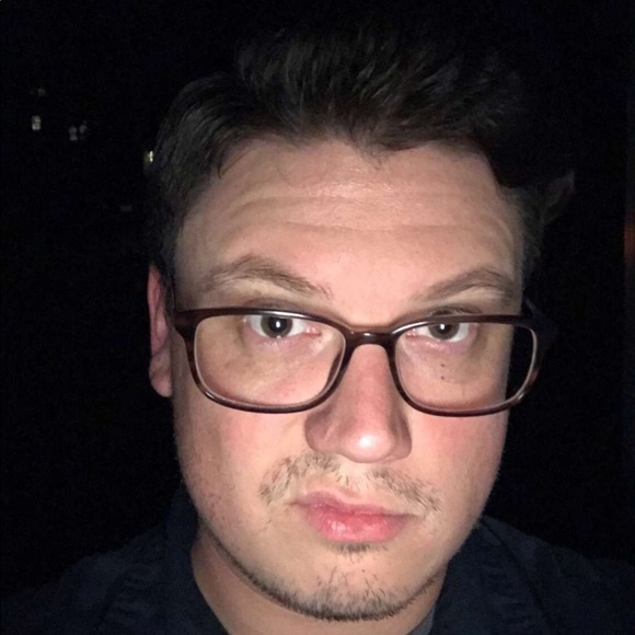 Meet your Posher, David - Picture 1 of 1