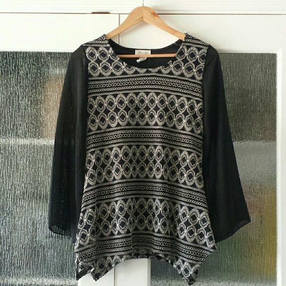 Brittany Black blouse