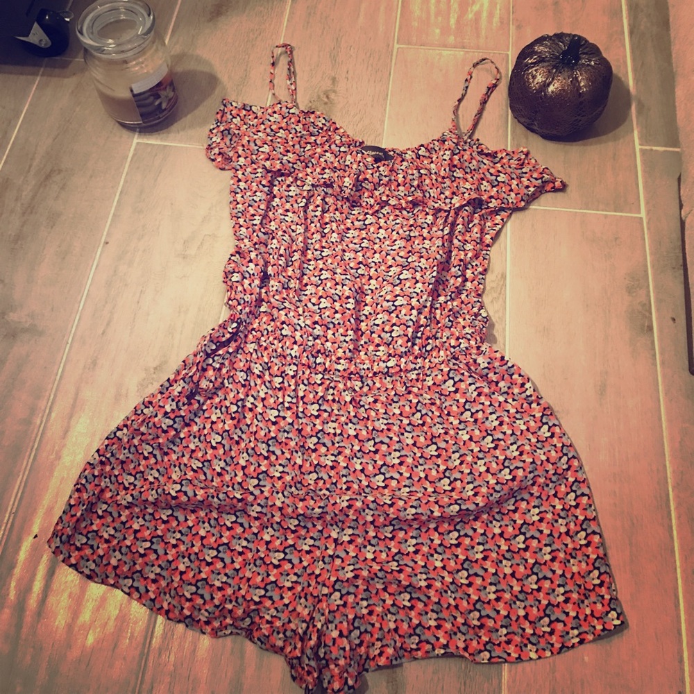 Staccato | S | Floral Romper |