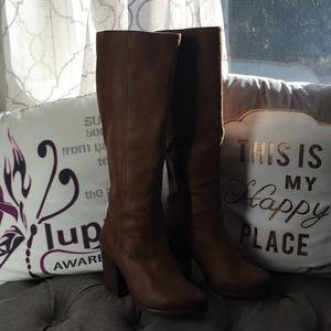 Steve Madden Cognac distressed tall boots!