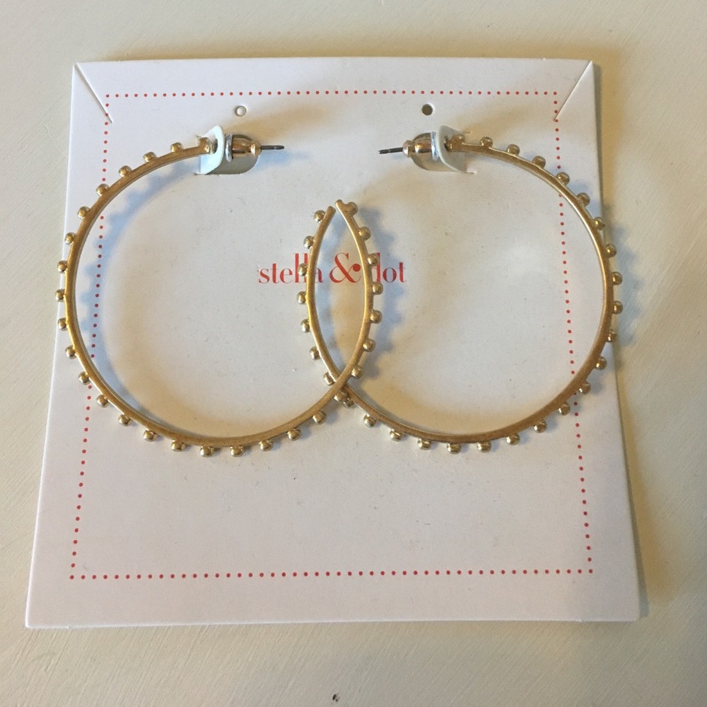 New Stella and Dot Gold Hoop Ear Rings