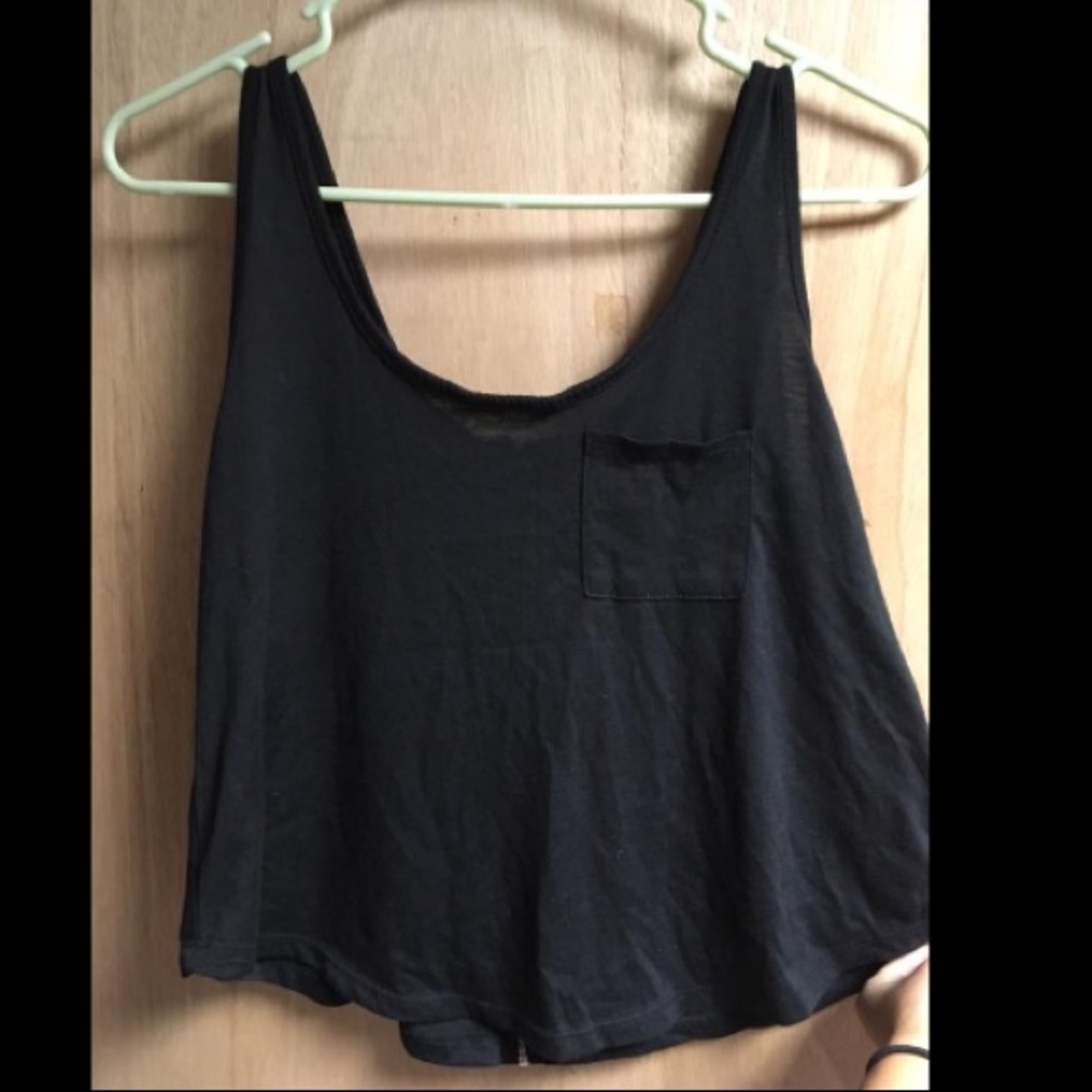 Flowy crop top