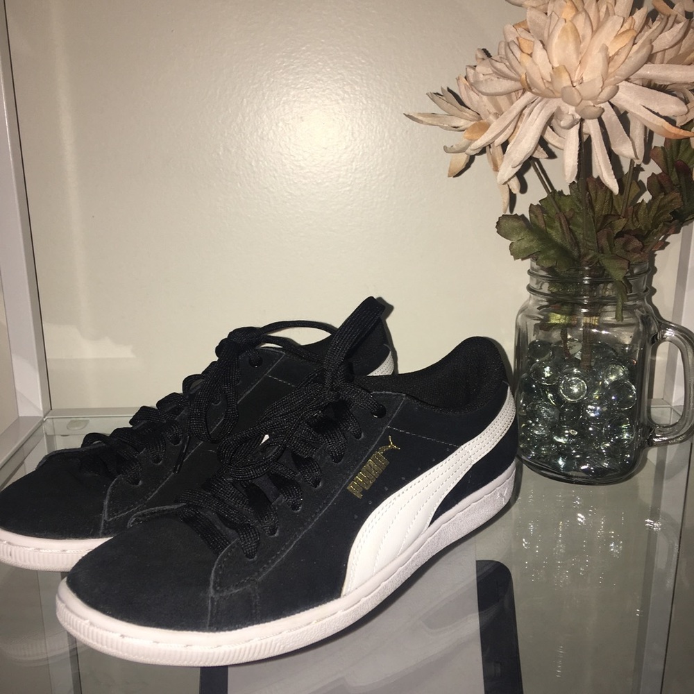 Black and White Suede Puma Shoes
