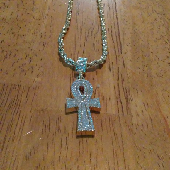 Chain - Picture 1 of 3