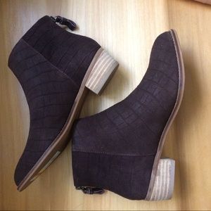Kelsi Dagger Ankle Boots