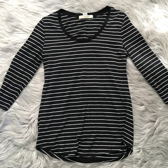 Stripped top - Picture 1 of 4