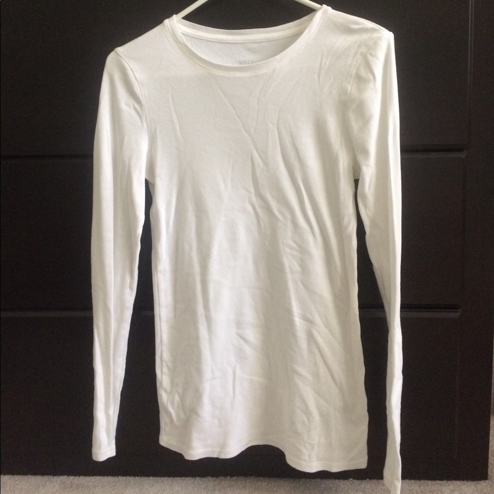 White long sleeve shirt