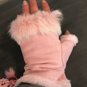 PINK is in ! Real Fur Faux Suede Hand Warmers