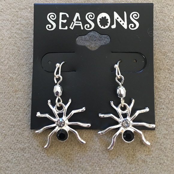 Halloween Spider 🕷 Pierced Earrings - Picture 1 of 6