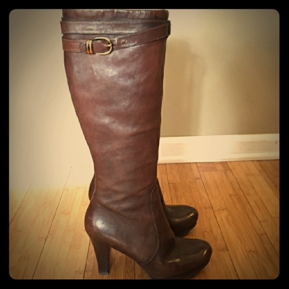 New Via Spiga Leather boots