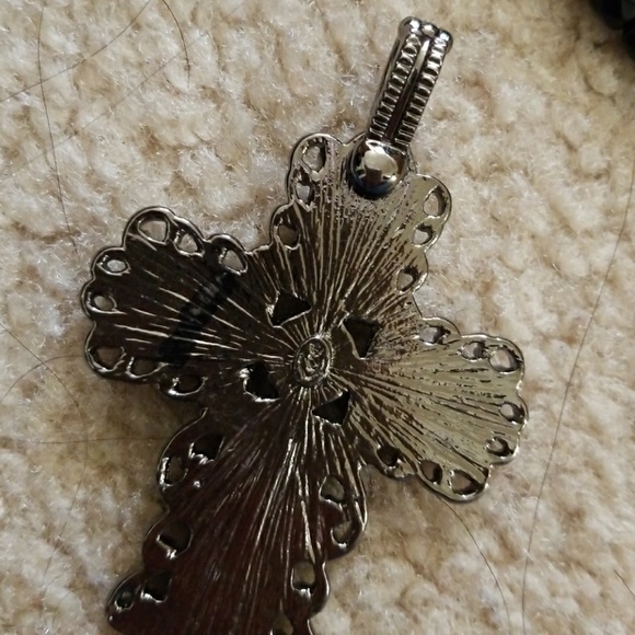 Premier Designs - Picture 3 of 4