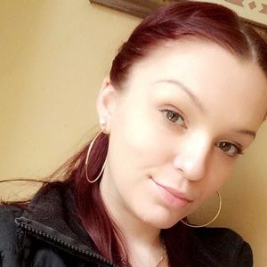 Meet your Posher, Alicia