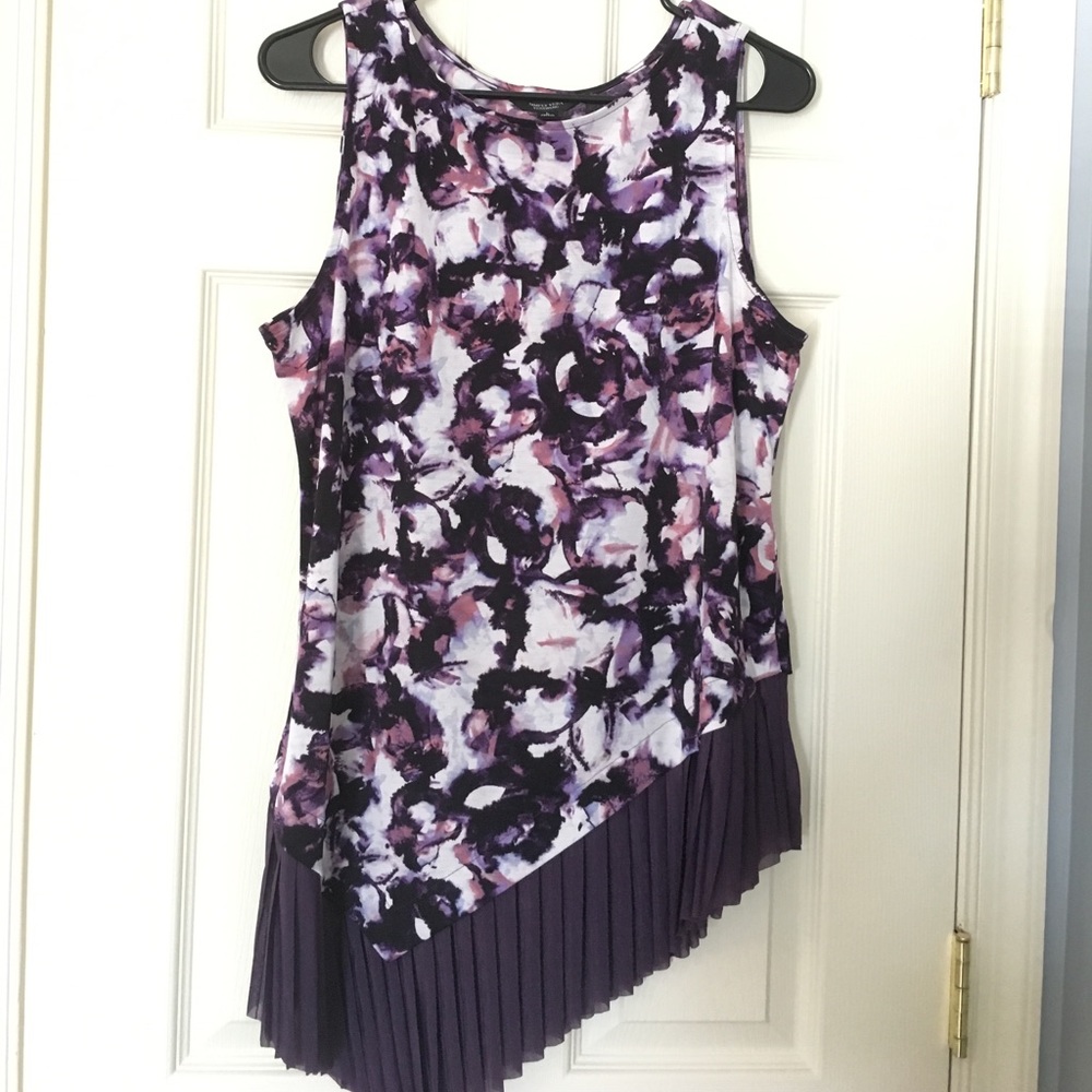 Simply Vera Vera wang asymmetrical top