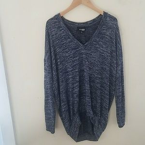V-neck Long Sleeve Wilfred Sweater