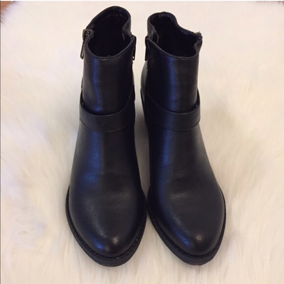 •LAST 1• Black Double Buckle Zip Detail Moto Boots - Picture 4 of 8