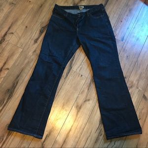Gap Curvy Flare Jeans. Size 12/31 R. Dark wash.