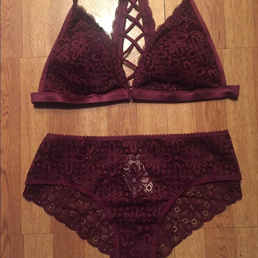 Victoria's Secret bralette set