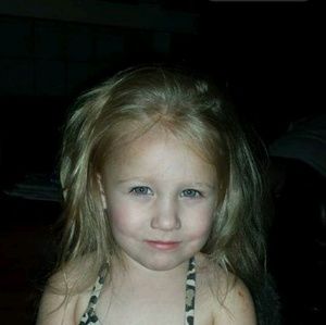 Meet your Posher, Kelly