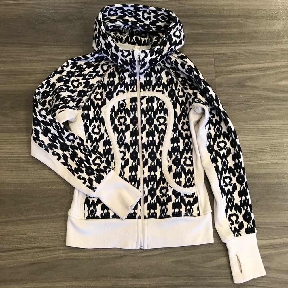 Lululemon Scuba Hoodie - Picture 1 of 5