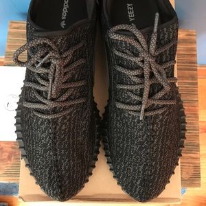 Yeezy Boost 350 Pirate Black Size 13