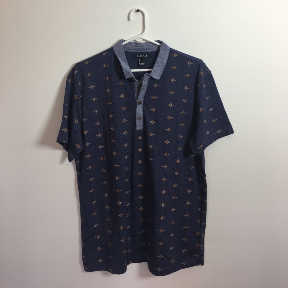 Short sleeve dress shirt