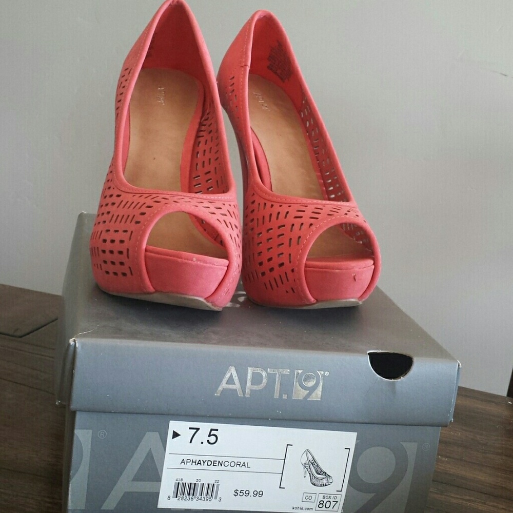 🍉Apt 9 high heels - Picture 3 of 4