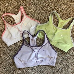 Nike 3 pack sports bras medium