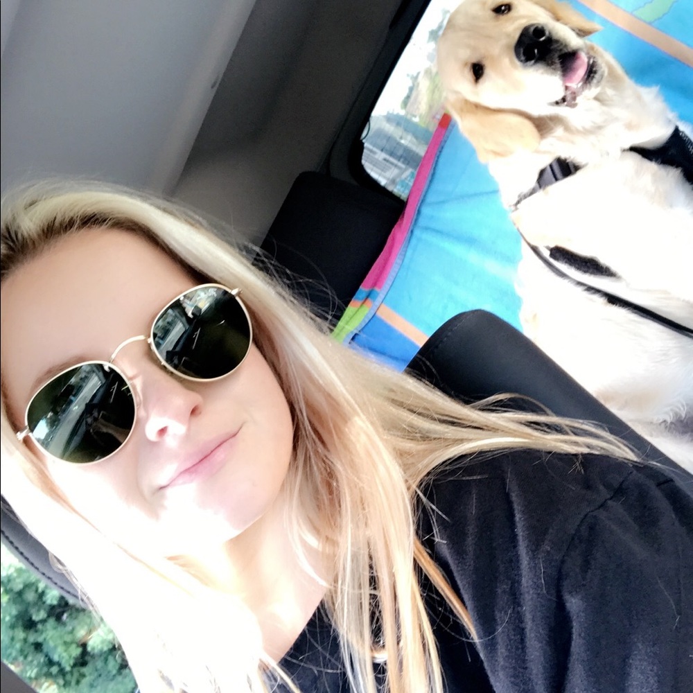 Meet your Posher, Madie