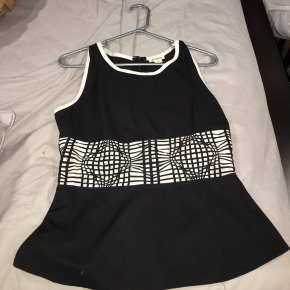 Peplum top - Picture 2 of 3