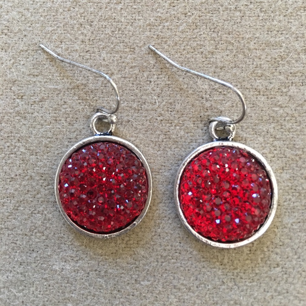 Holiday Season Pierced Earrings red & silver tone