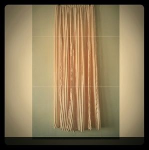 Kendall&Kiley skirt size M new!