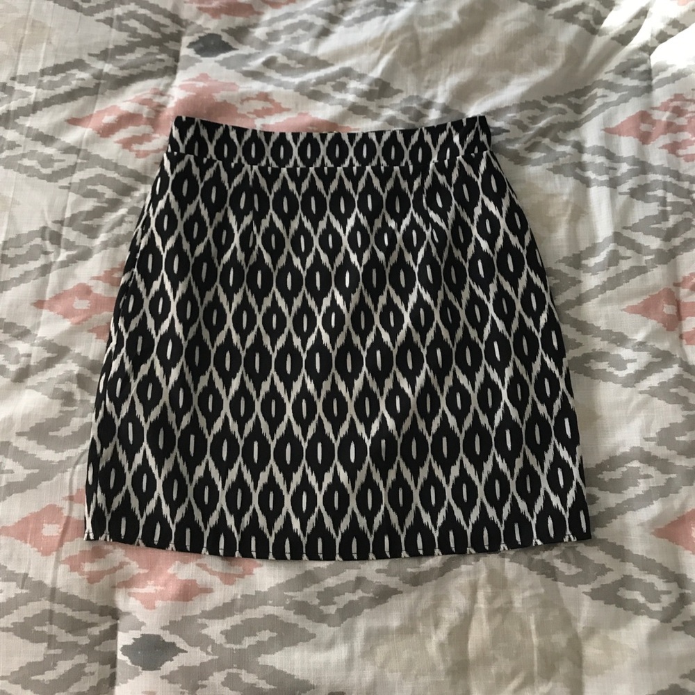Black patterned skirt