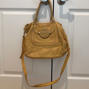 Tory Burch Amanda Hobo