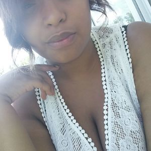 Meet your Posher, Tiera