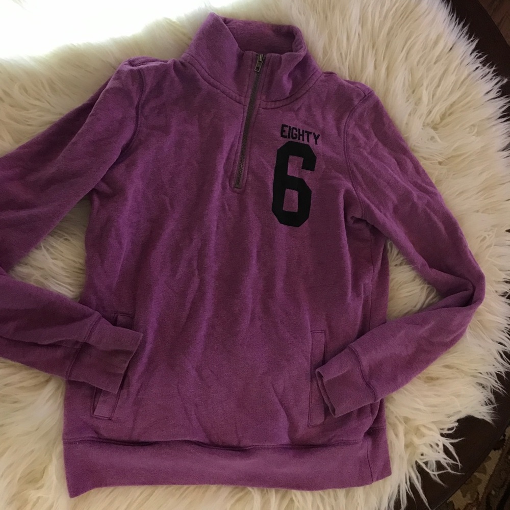 Vs pink sweatshirt