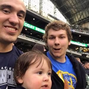 Meet your Posher, Riley